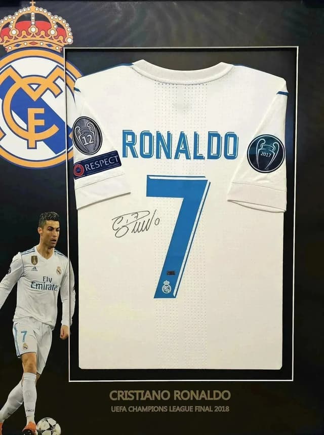 Maglia autografata Cristiano Ronaldo Real Madrid La Decimotercera